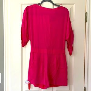Diane Von Furstenberg silk pink romper size 4 NWT!